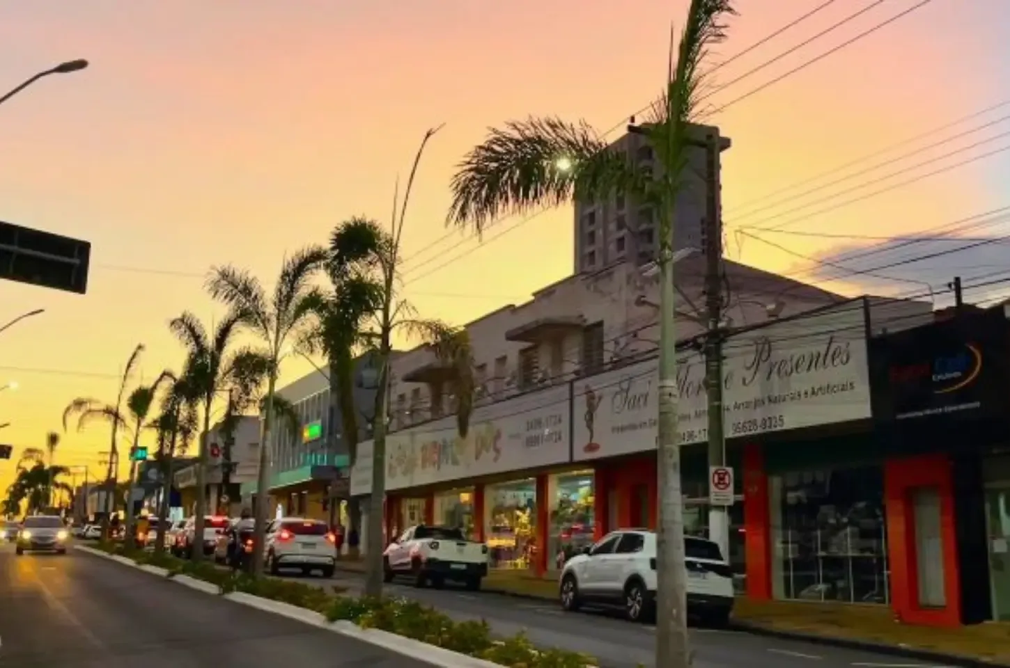 Canteiro central da Tamoios pode ganhar pedras petit pave; população será ouvida