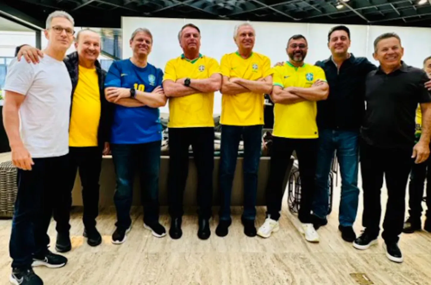 Tarcísio recebe Bolsonaro e governadores antes de ato na Paulista pró-anistia