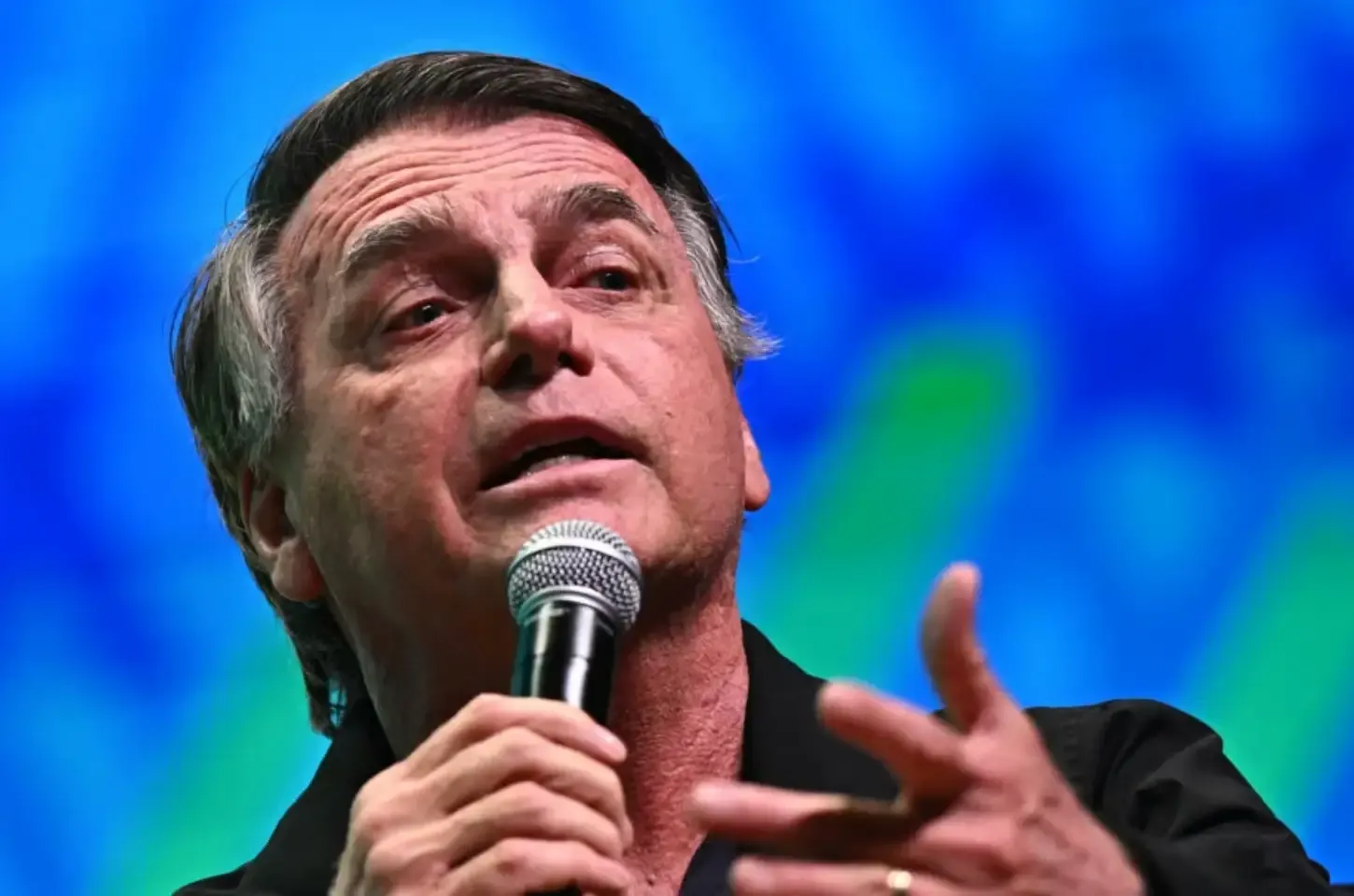 Bolsonaro reúne Tarcísio e outros políticos em ato neste domingo