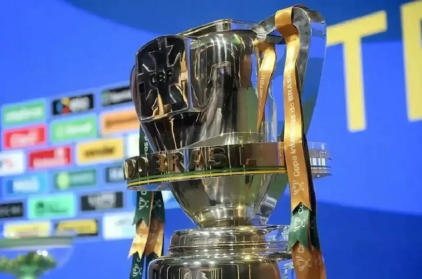 Corinthians enfrenta Athletico-PR nas quartas de final da Copa do Brasil