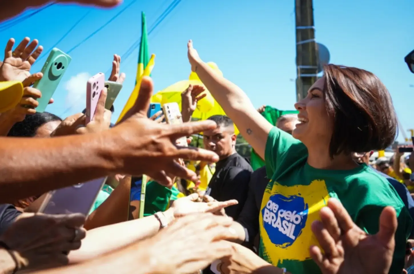 Michelle Bolsonaro participa de manifestação em Belém e sobe o tom contra Lula: ‘Cachaceiro sem-vergonha’