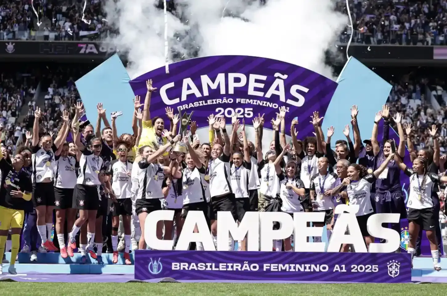 Corinthians vence Cruzeiro em casa e fatura o hepta no Brasileiro Feminino