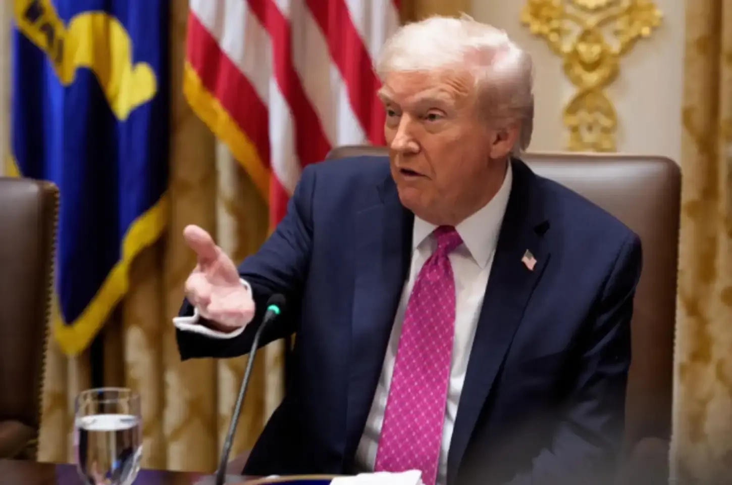 Trump ameaça ‘erradicar’ o Hamas caso não cumpra acordo de cessar-fogo com Israel
