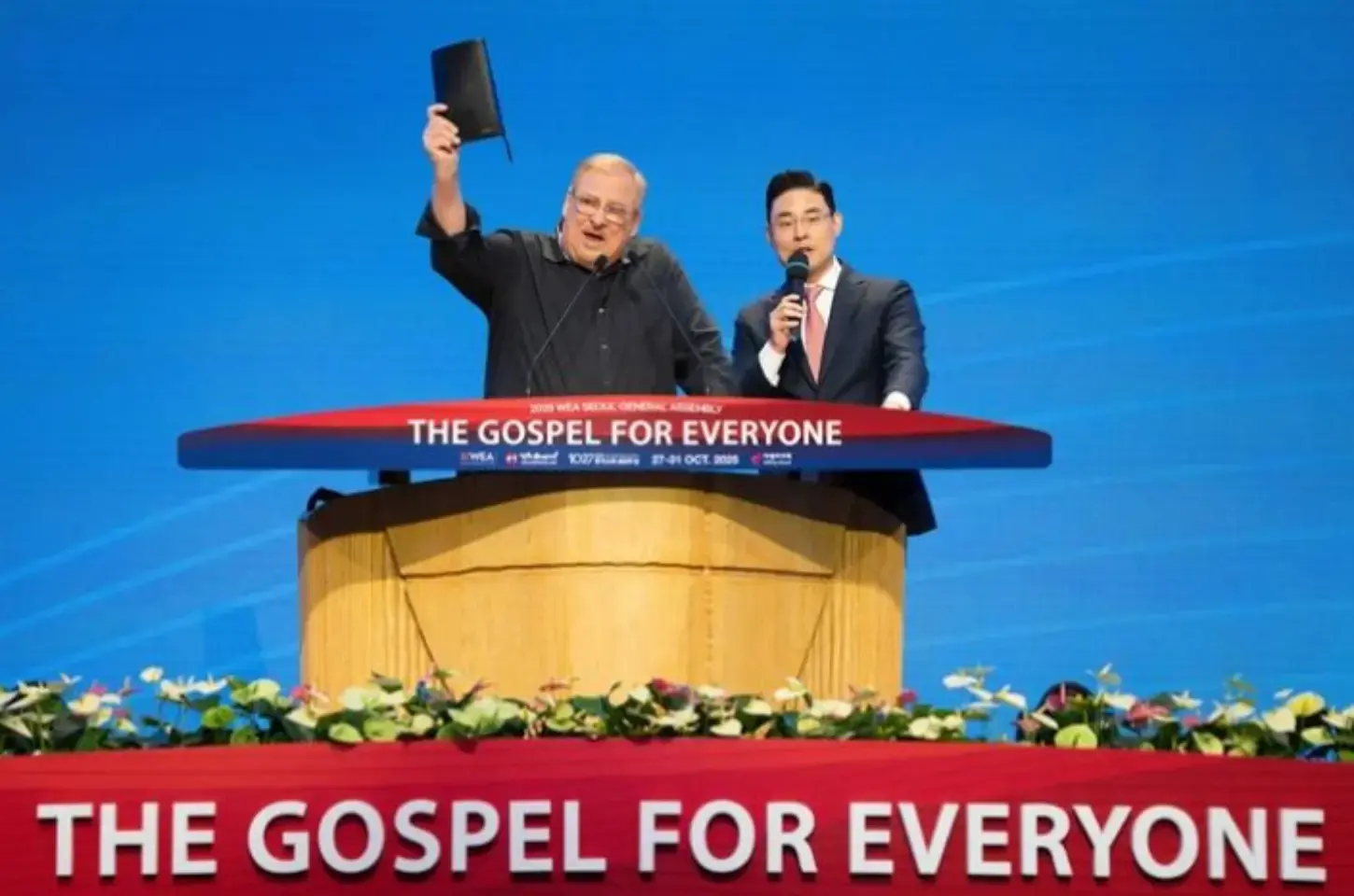 Warren sugere 5 princípios para evangelizar o mundo até 2033