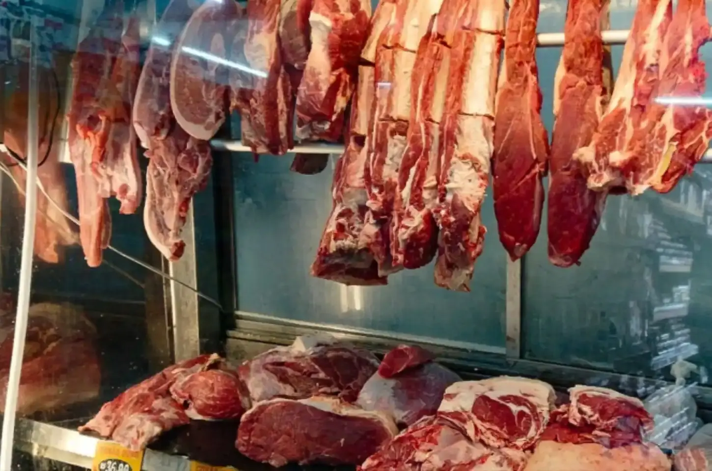 Brasil perde R$ 4 bilhões de agosto a outubro com exportações de carne
