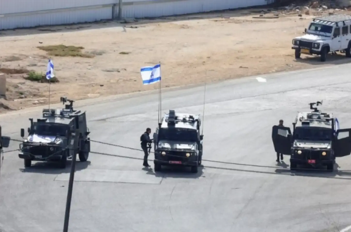 Israel anuncia operação ‘ampla’ na Cisjordânia e na Faixa de Gaza