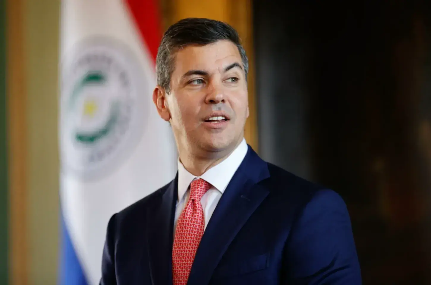 Presidente paraguaio critica Lula por desacerto em inauguração