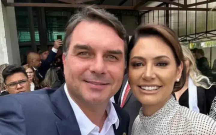 Flávio pede união da direita e explica ação de Michelle e Tarcísio
