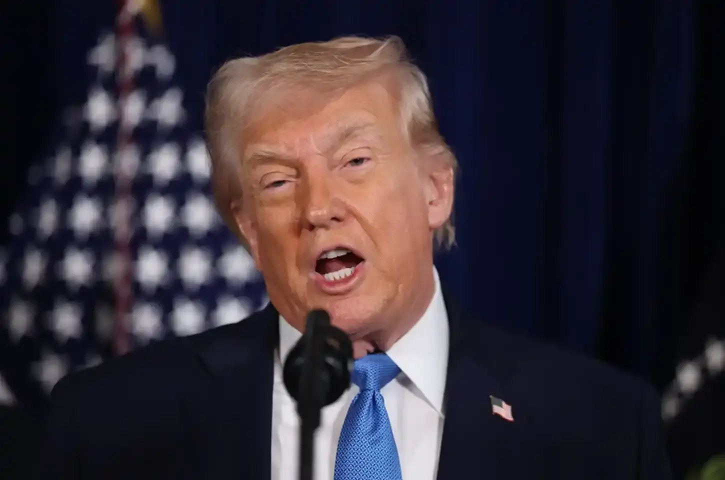 Trump incita iranianos a continuarem protestos: “Ajuda está a caminho”