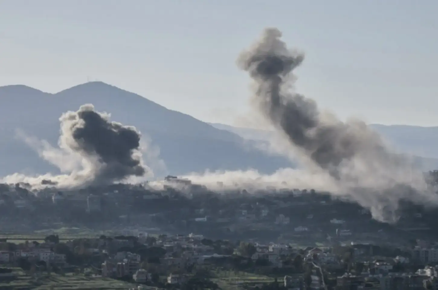Israel amplia ofensiva e bombardeia Teerã e Beirute no 18º dia de guerra