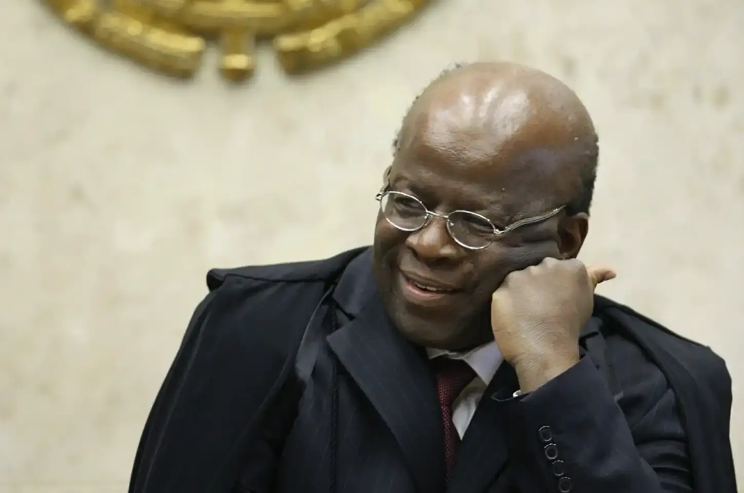 DC oficializa Joaquim Barbosa como pré-candidato a presidente