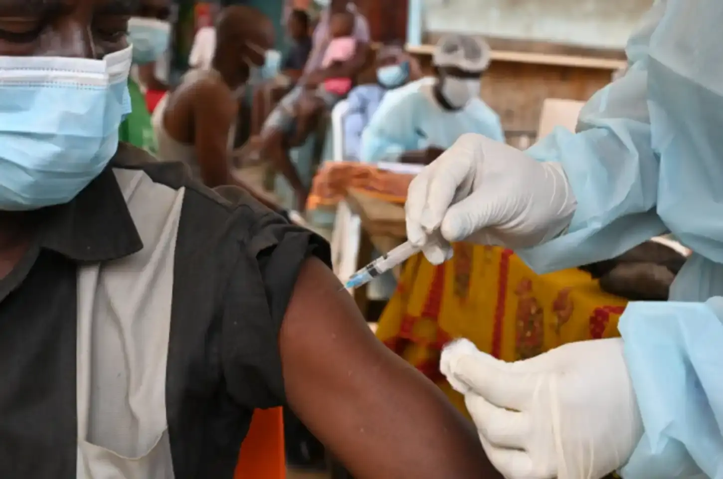 OMS alerta para avanço acelerado da epidemia de ebola no Congo