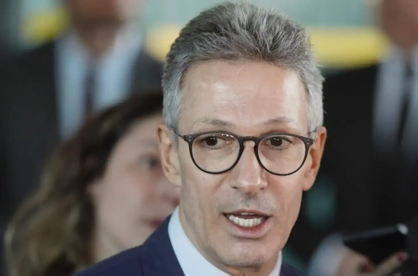 Romeu Zema critica Moraes após suspensão da Lei da Dosimetria