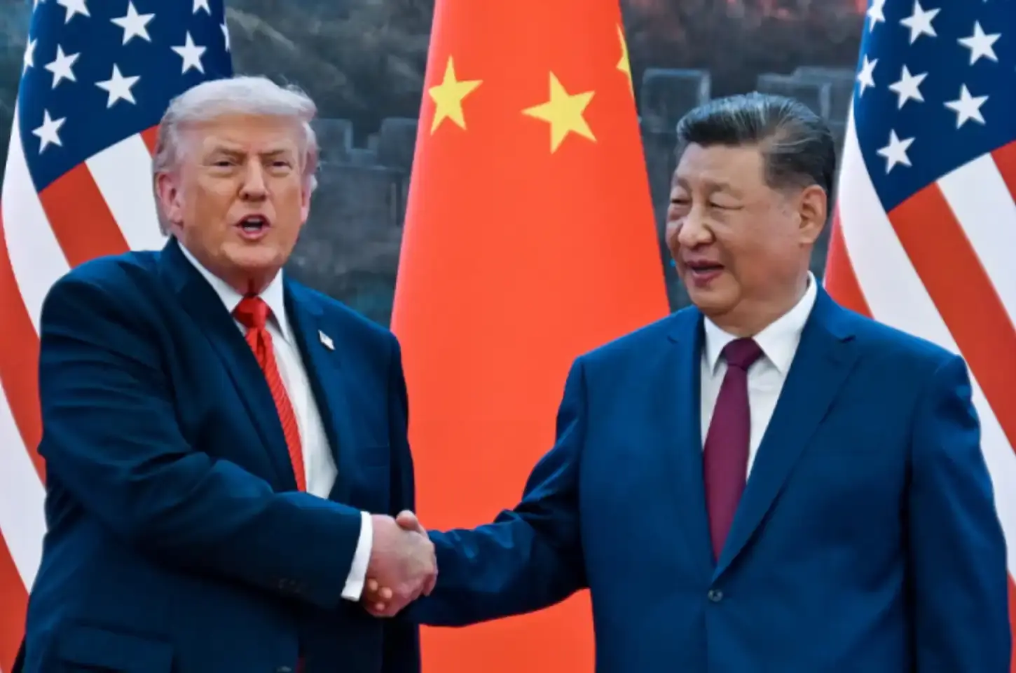 Xi cita ‘futuro brilhante’ com EUA; Trump celebra ‘laços duradouros’ com Pequim